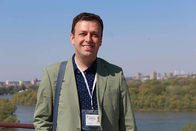 Belgrade Walking Tour in French - Starting at Trg Republike: The White City Gets Its First Explanation