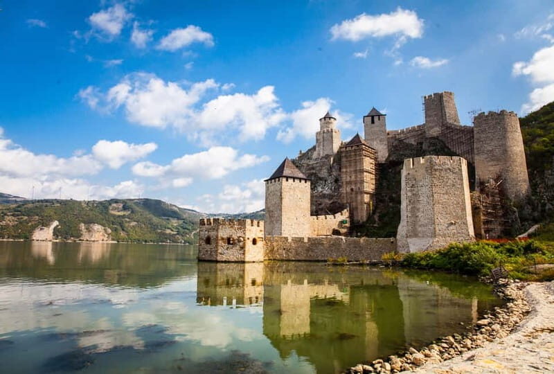 BelgraIde: Iron Gate Park, Speedboat Ride, and 2 Viewpoints - Lepenski Vir: an ancient riverside settlement that still feels human