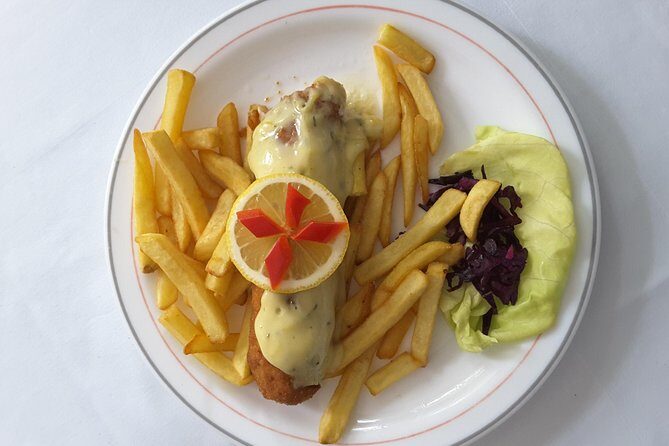 Eat Like Tito - Gastro Historical Experience - Alcohol, lunch, and what’s actually included