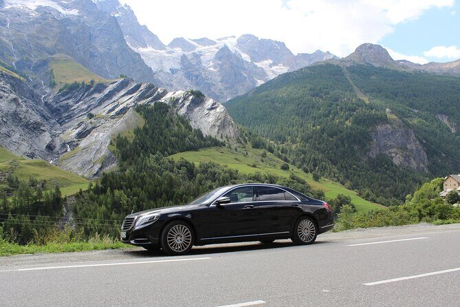 LUX Private transfer from Belgrade Airport - Luxury Vehicle, Professional Driver, Real Safety Focus