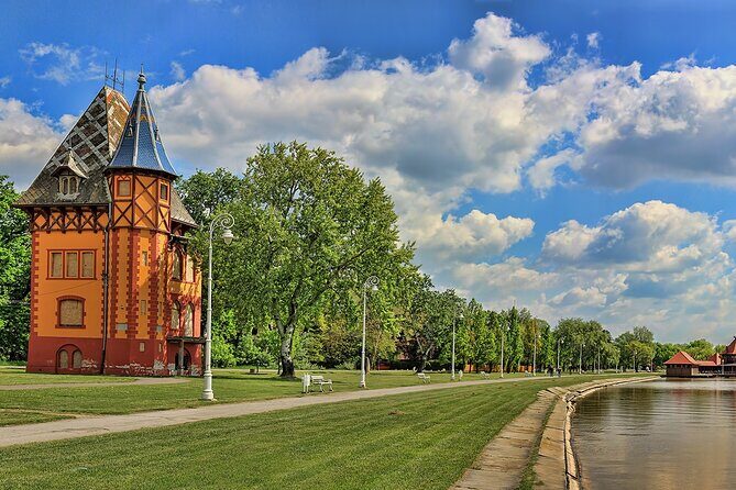 Private Full-Day Tour to Subotica, Palić lake & Sombor from Belgrade - Pickup from Belgrade and a comfortable 12-hour rhythm