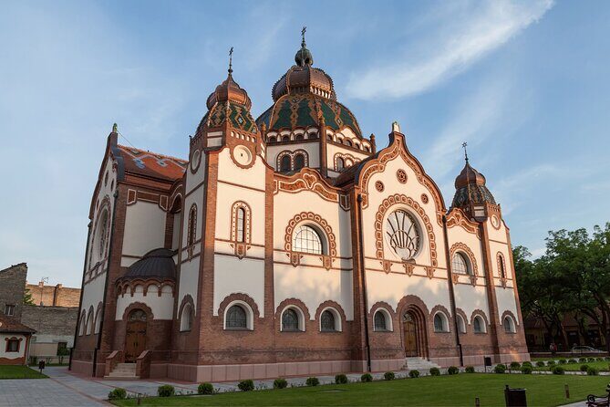 Private Full-Day Tour to Subotica, Palić lake & Sombor from Belgrade - Palić Lake: promenade architecture and a salt-water legend