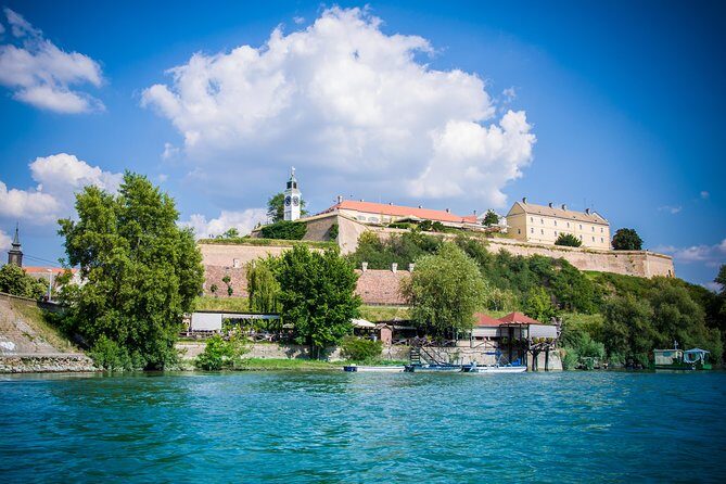Private Novi Sad, Titanic wine tasting and Farmer's House - Guides and group size: why this stays personal