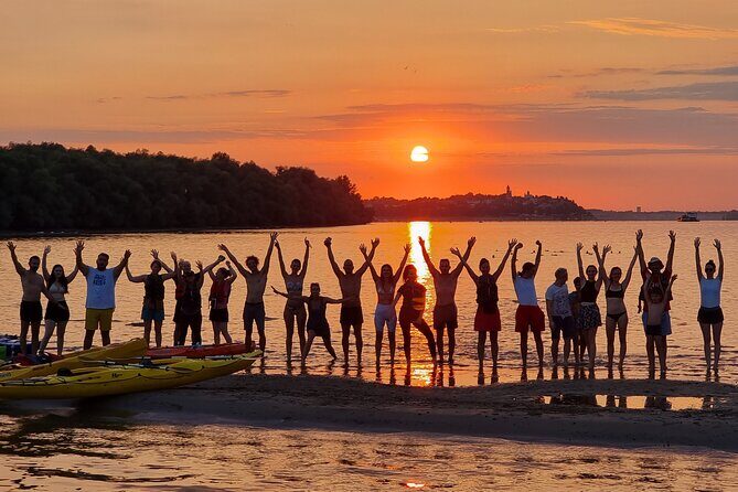 Sunset Kayak Adventure in Belgrade - Sunset timing turns Belgrade into a river story